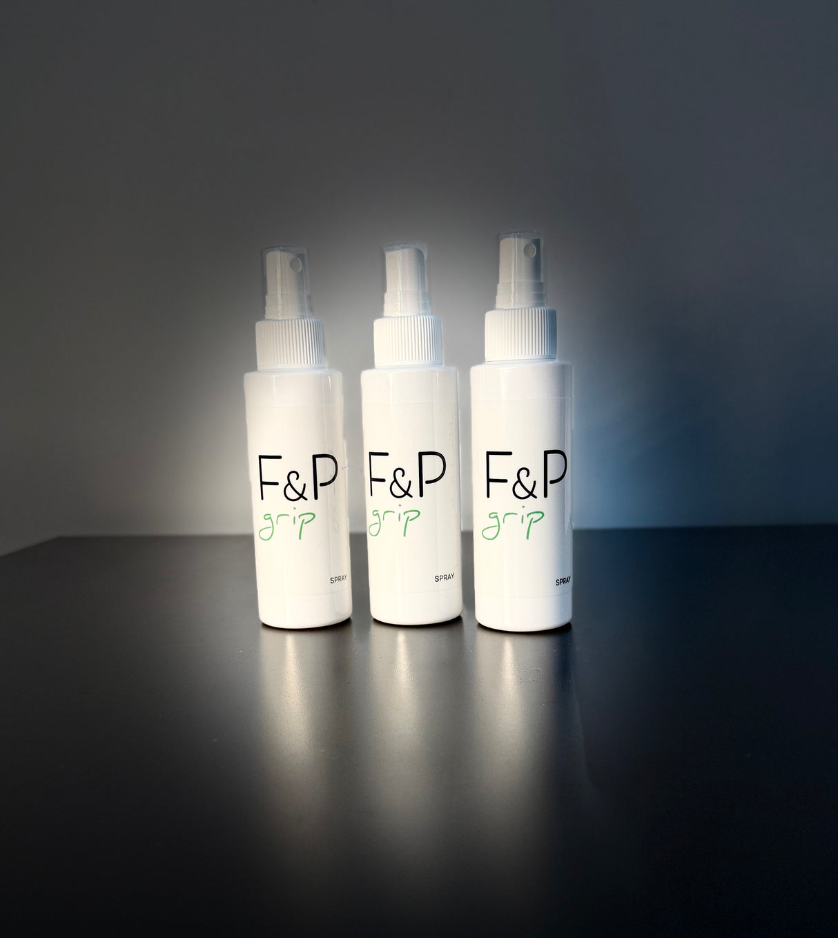 F&P Grip Spray 100ml hecho en España por VIVE POLE | Agarre Deportivo